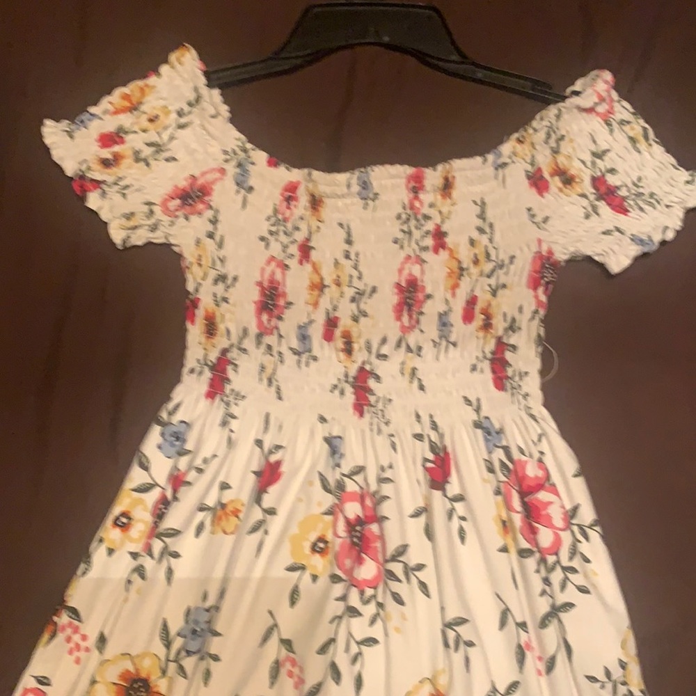 bobbie brooks off the shoulder top